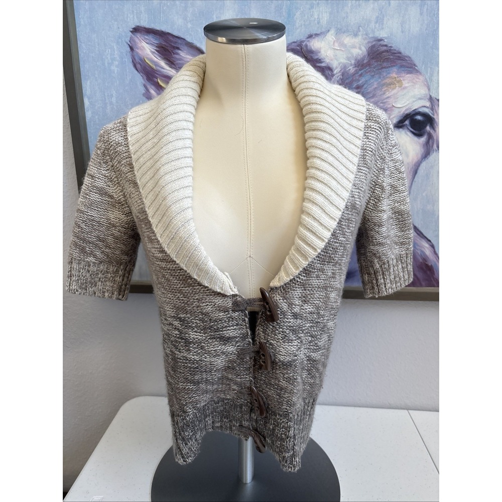 BKE Women's Medium Brown Cream Toggle Front Short‎ Sleeve Knit Sweater